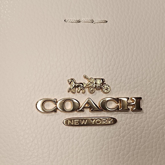 COACH LARGE Super Light Genuine Pebbled Leather TOWN TOTE Handbag - Picture 6 of 15